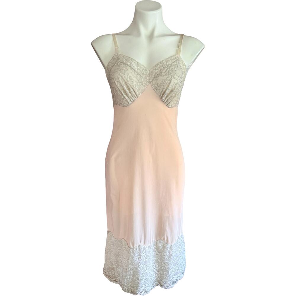 Vintage 60s Vanity Fair Blush Pink Nylon Tricot Slip Double Lace Bodice Hem  32 - Picture 2 of 11